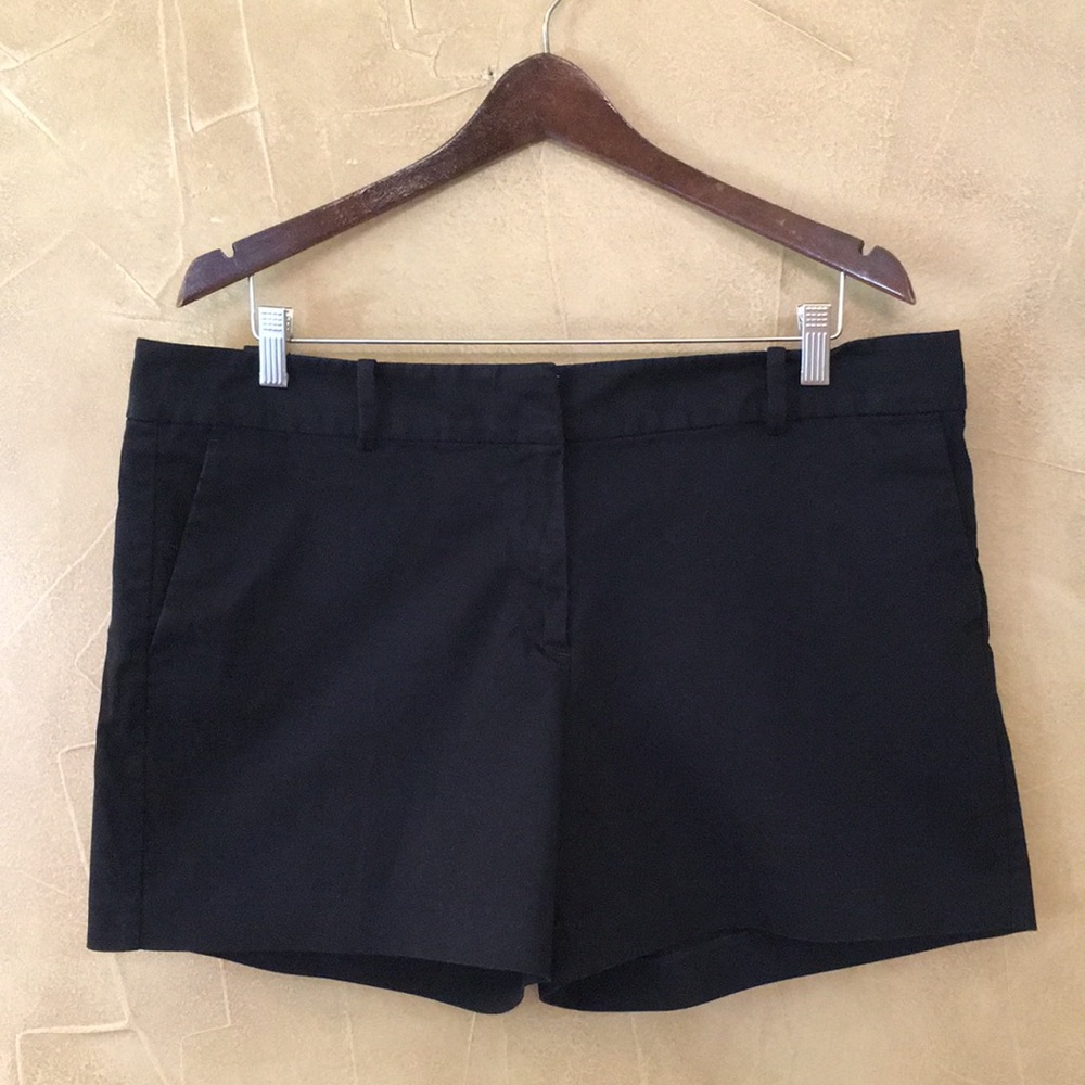 Ann Taylor Factory Shorts SZ 14